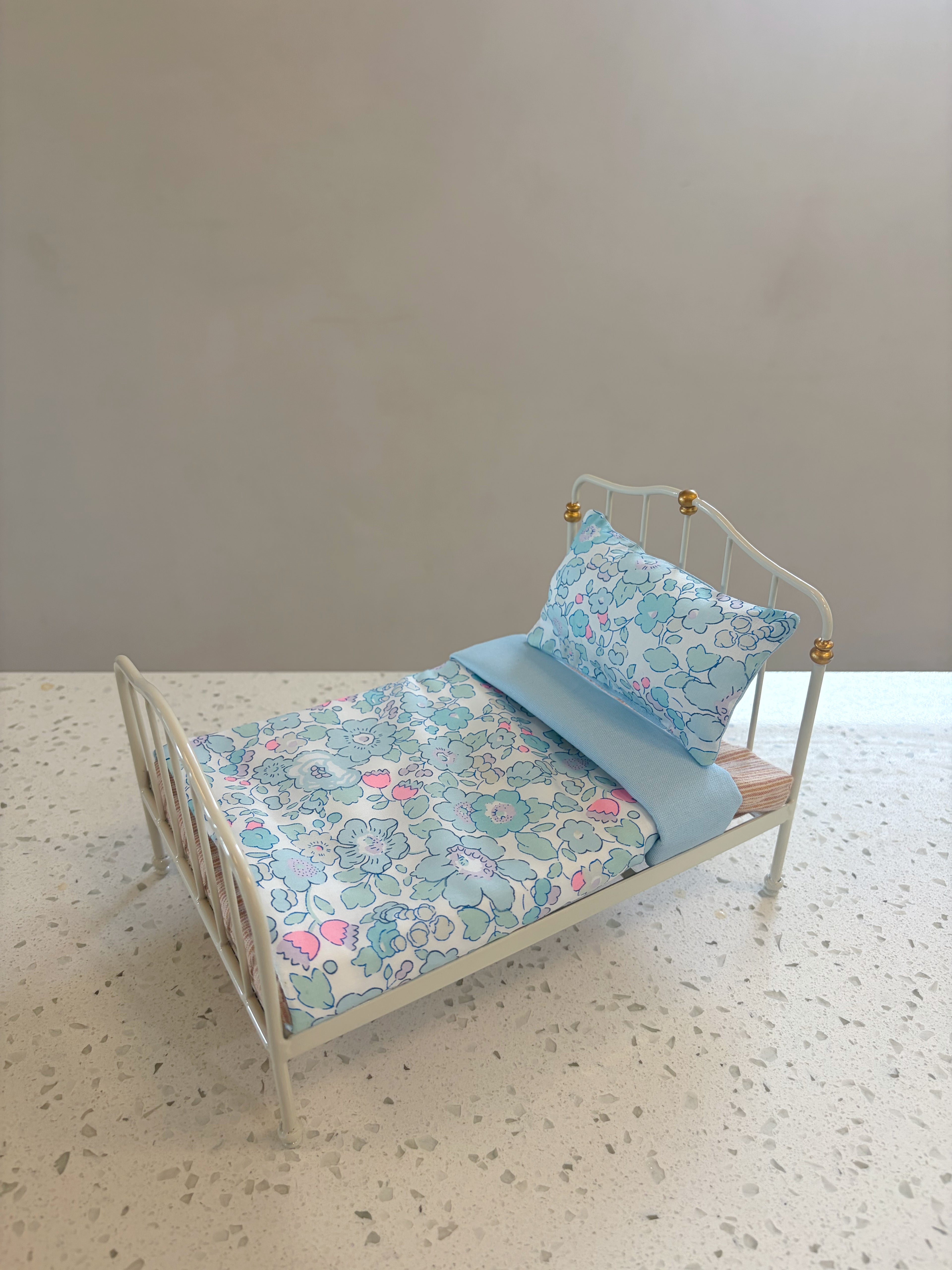 Handmade 1:12 Scale Liberty Betsy Blue Bedding Set for Maileg Mouse Vintage Double Bed | Miniature Dollhouse Bedding