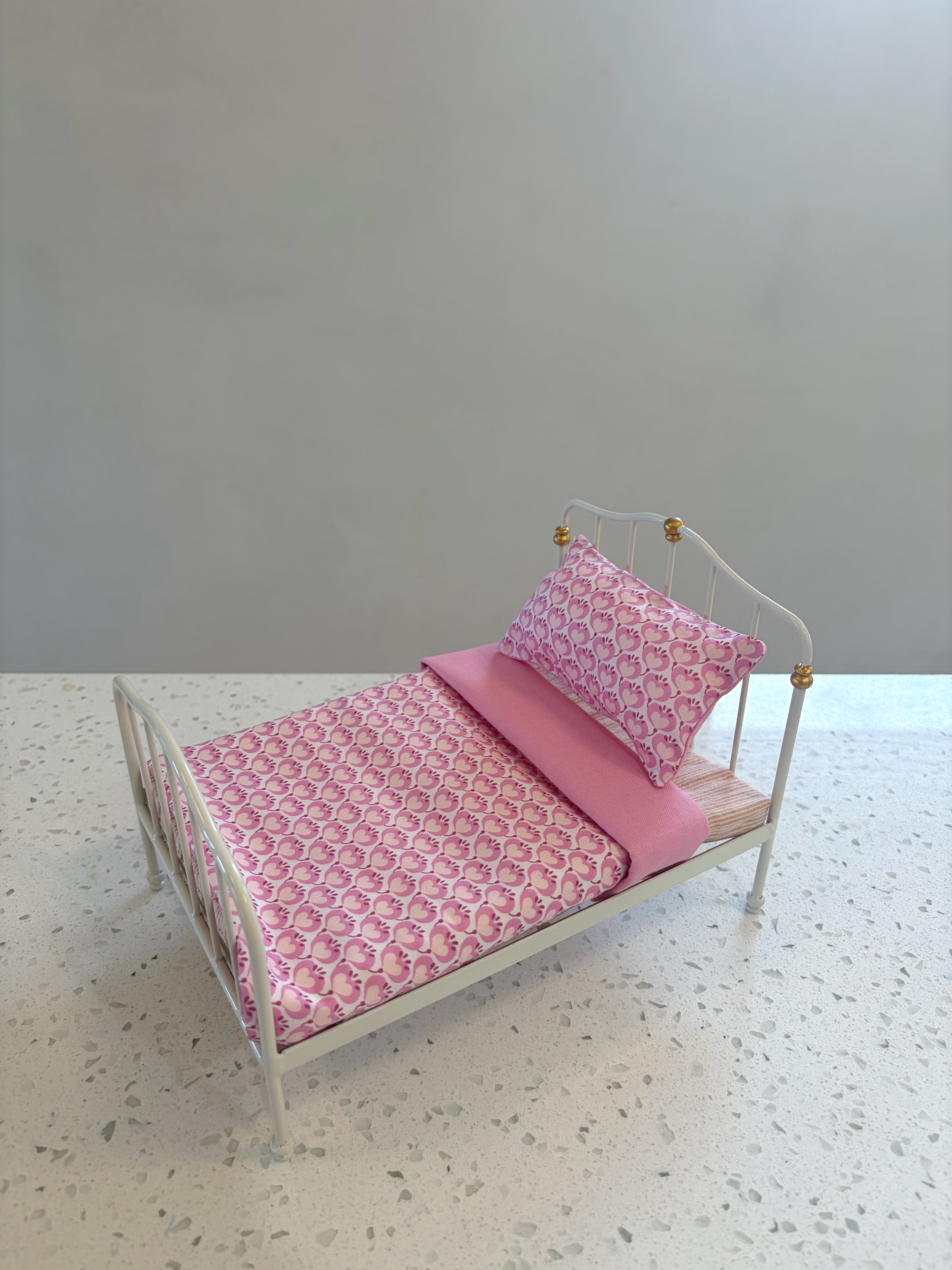 Handmade 1:12 Scale Liberty Fabric Bedding Set for Maileg Mouse Vintage Double Bed | Pink Heart Print | Miniature Dollhouse Bedding