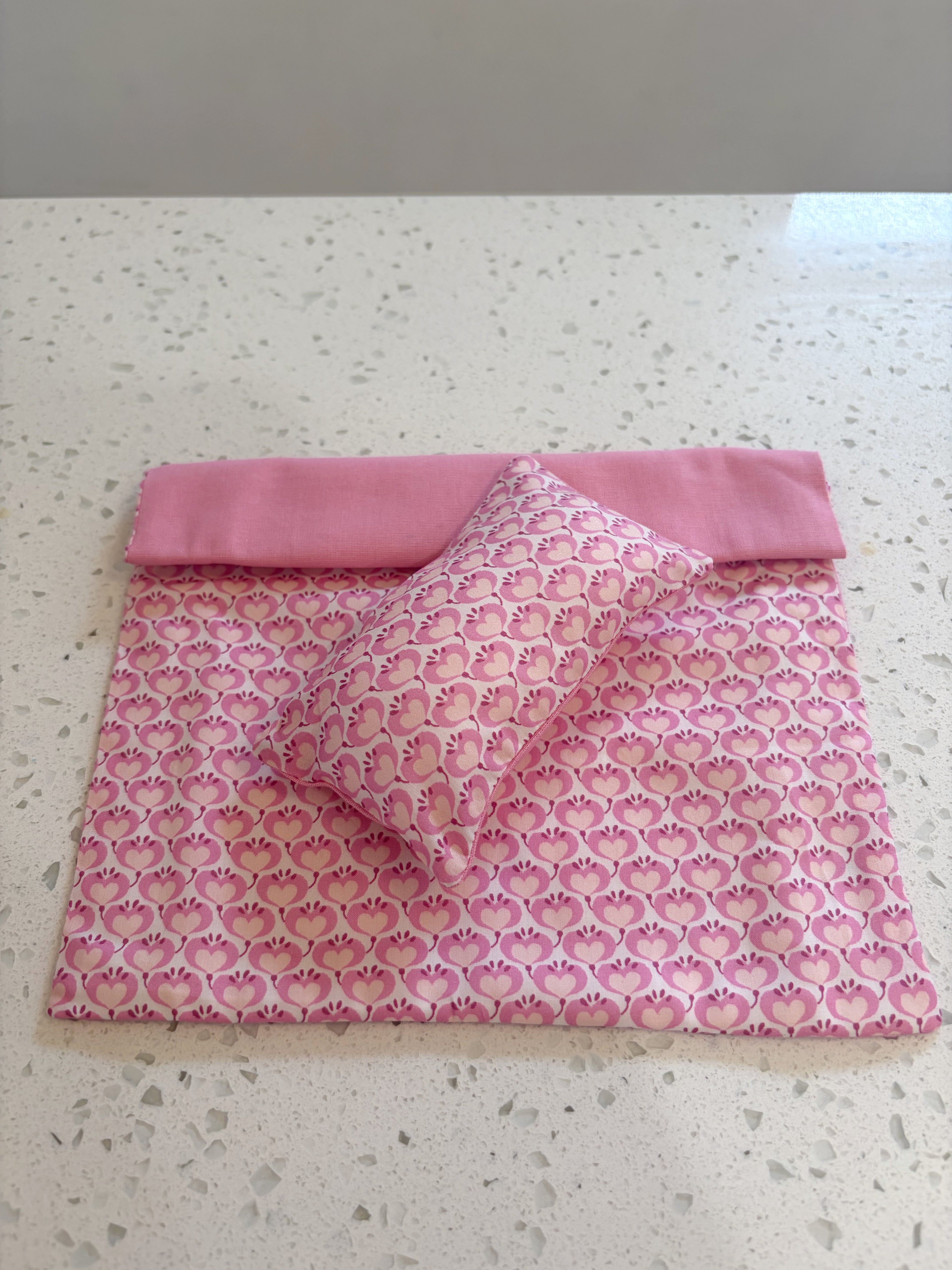 Handmade 1:12 Scale Liberty Fabric Bedding Set for Maileg Mouse Vintage Double Bed | Pink Heart Print | Miniature Dollhouse Bedding
